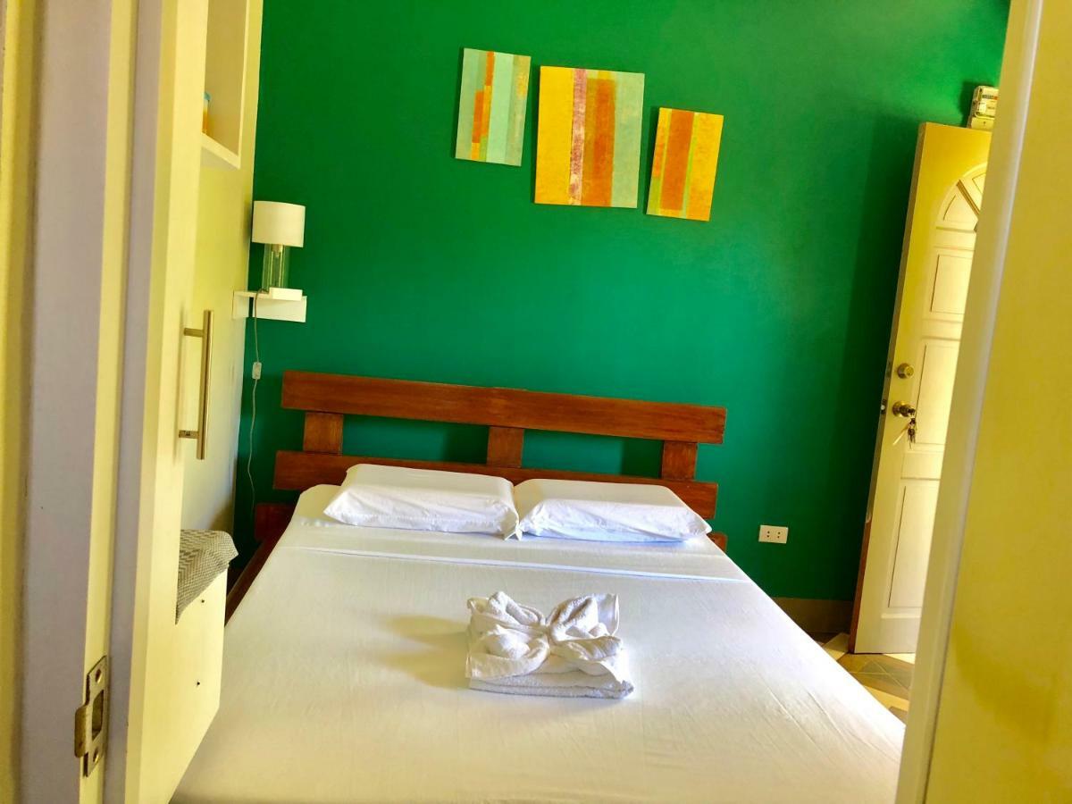 Chaniva-Joy Island View Appartments Logon Εξωτερικό φωτογραφία